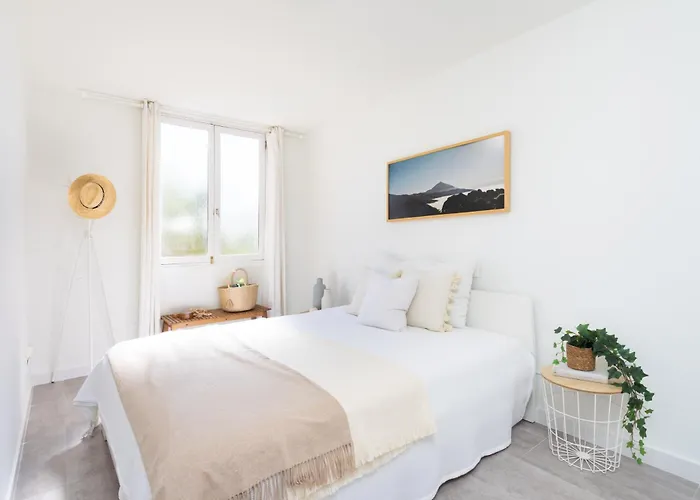 Home2book Dream Haven Pool&terrace * アデヘ