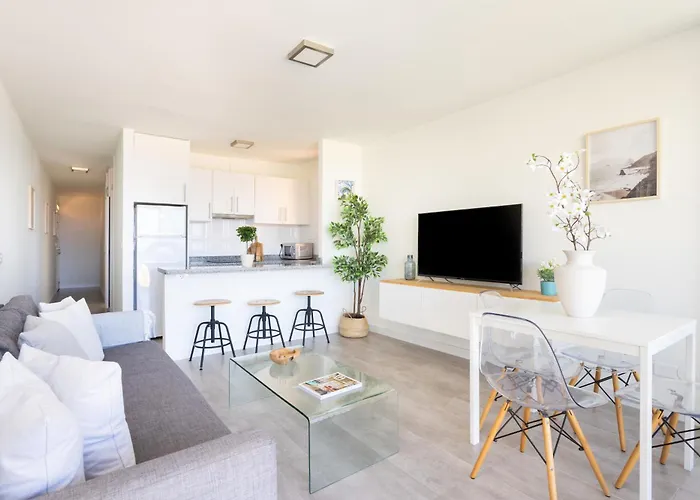 Home2book Dream Haven Pool&terrace アパート アデヘ