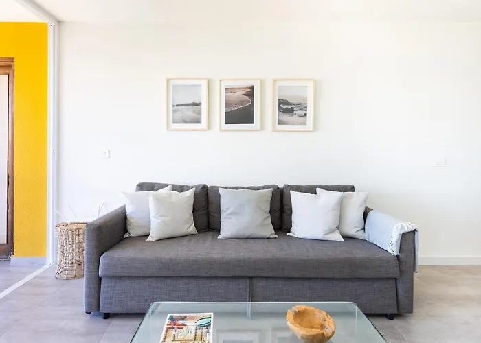 Home2book Dream Haven Pool&terrace * アデヘ