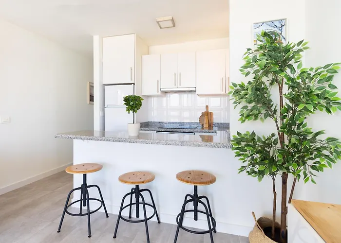 Home2book Dream Haven Pool&terrace アパート アデヘ