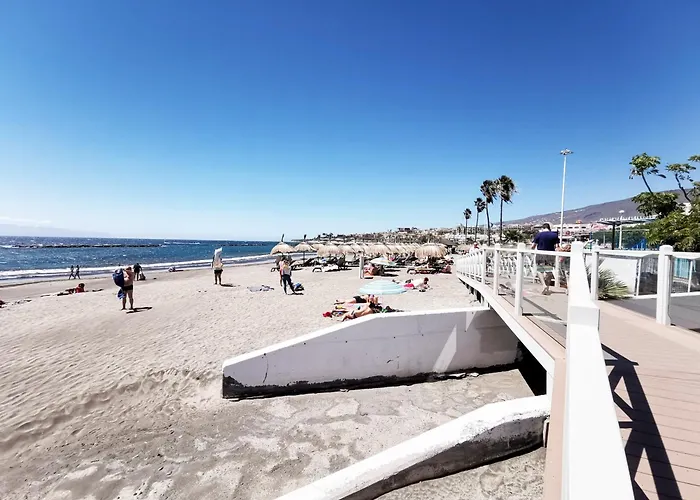 Apartment Home2book Dream Haven Pool&terrace