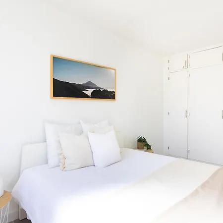 Home2book Dream Haven Pool&terrace * 아데제